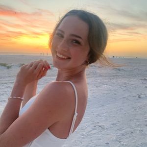 Meet your Posher, Mackenzie